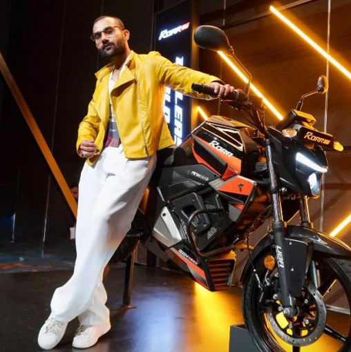 Aggressive style and proper presence, feels premium – Zabardast!